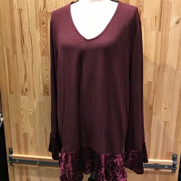 NWT Burgundy Tunic - Picture 2 of 7